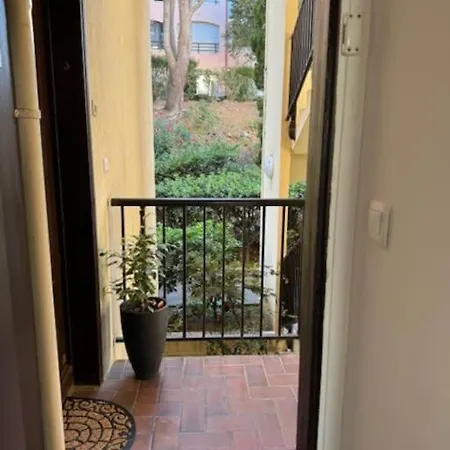 Cap D'agde De 1a 4 Personnes, A 1 Min Du Port A Pied * Agde